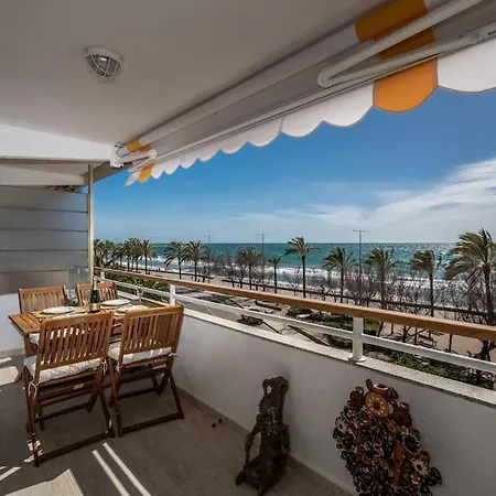 Beachfront/strandwohnung In , Spanien Apartment Calafell