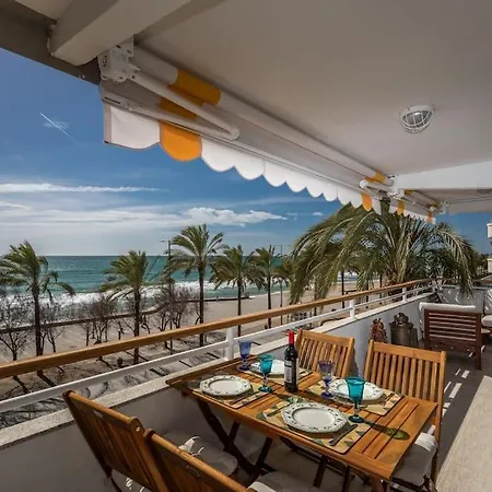 Beachfront/strandwohnung In , Spanien Apartment Calafell