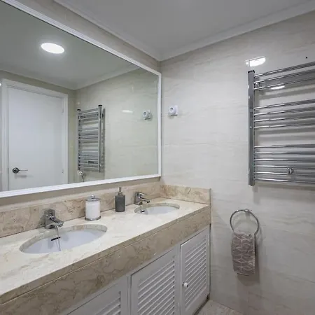 Beachfront/strandwohnung In , Spanien 公寓 卡拉费尔